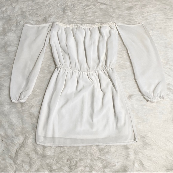 TOBI Off The Shoulder White Mini Dress - Picture 3 of 8